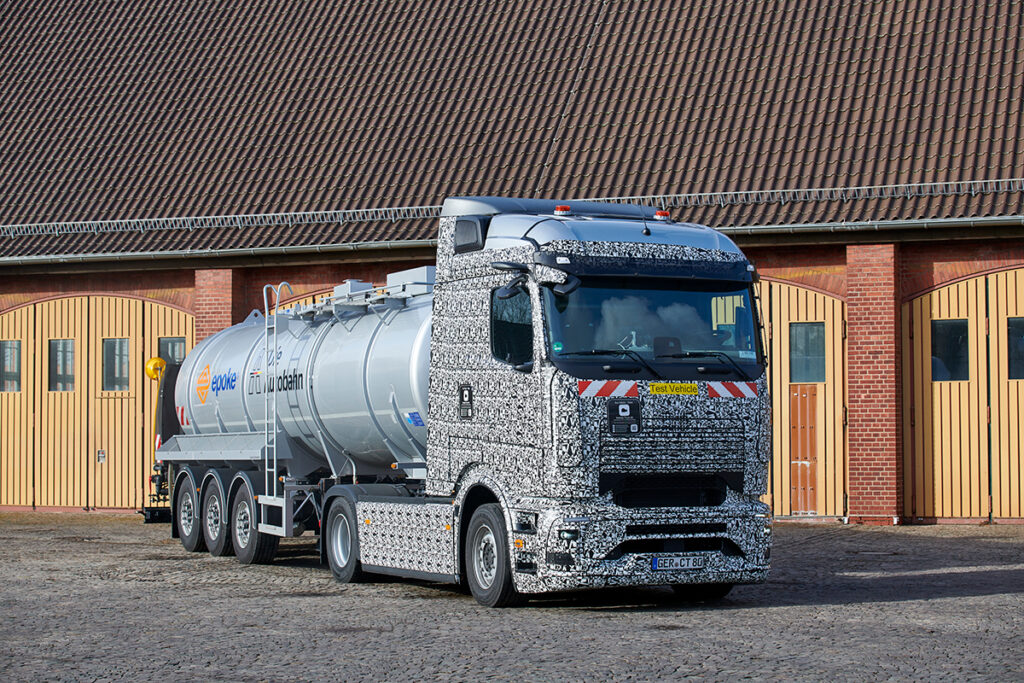 Mercedes-Benz eActros 2024