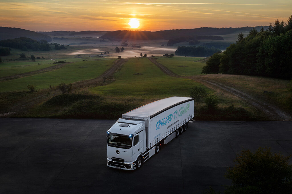 Mercedes-Benz eActros 2024